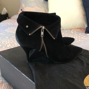 Just Cavalli Black suede booties